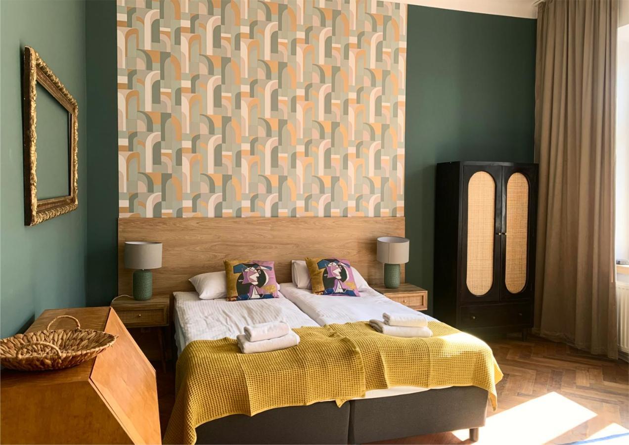 Apartamenty Piotrkowska 28 By Good Time Лодз Екстериор снимка